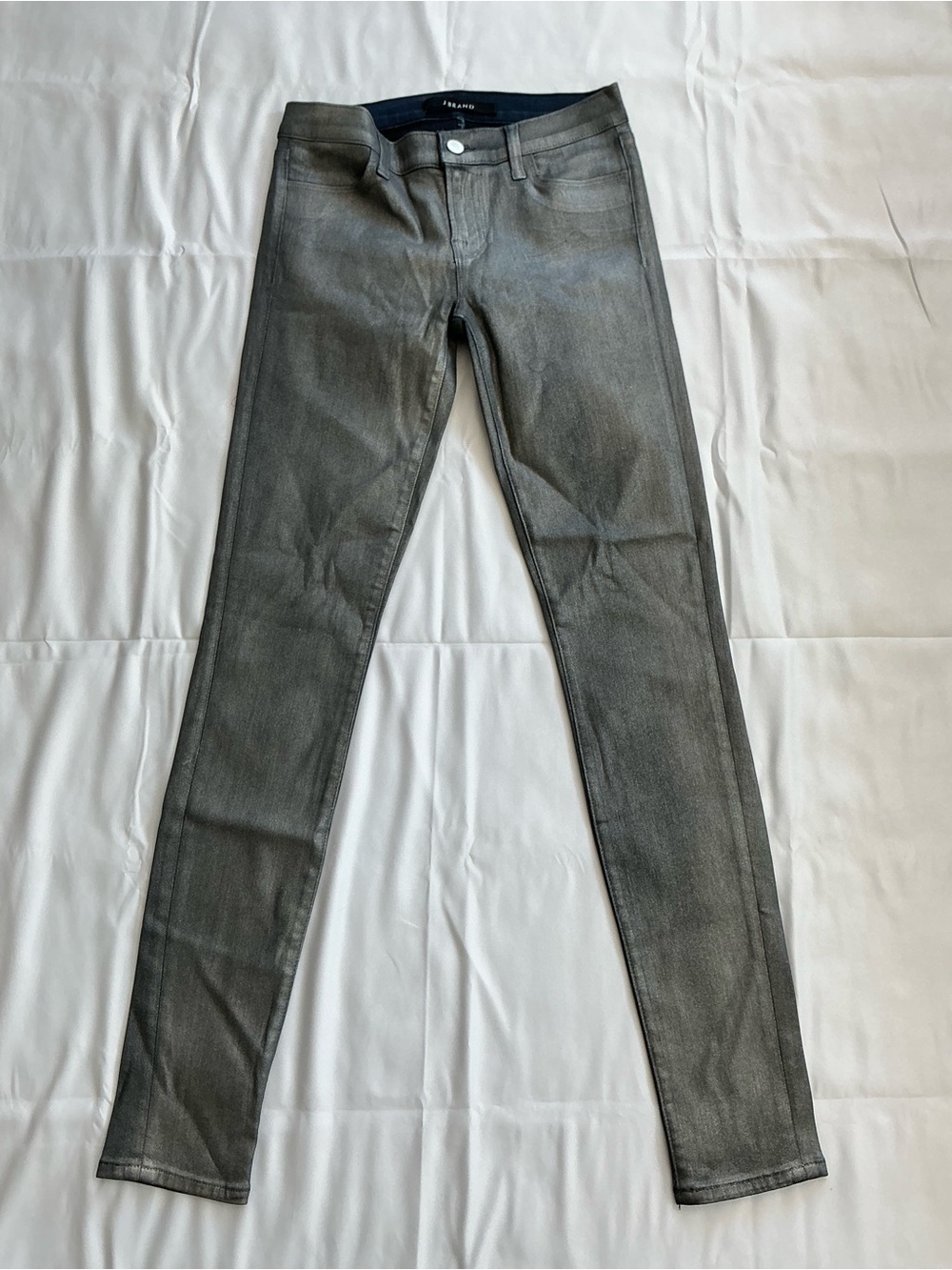 J Brand Skinny Jeans in Charcoal